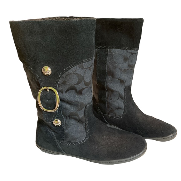 Coach Shoes - COACH Meyer Signature Suede winter boot.  Size 6B. GUC